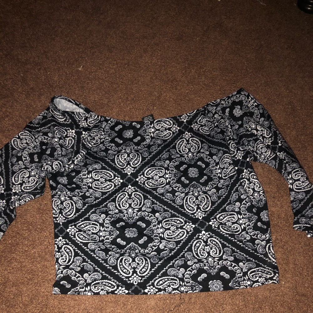 Crop top